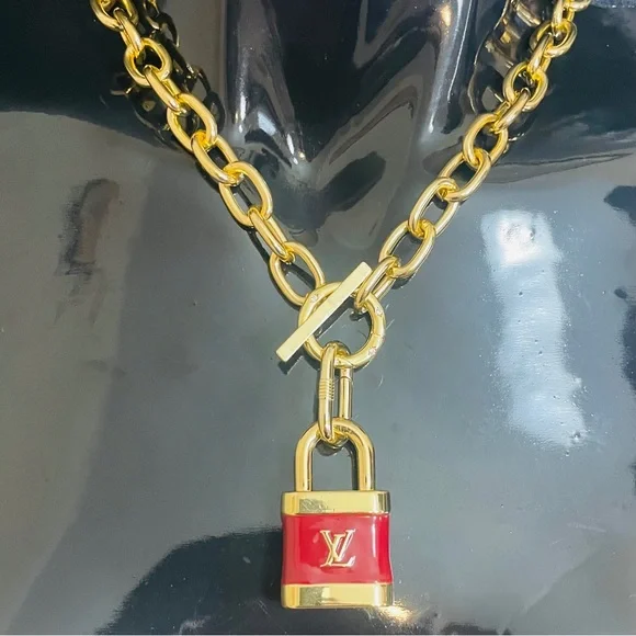 LV Red Padlock Charm Pendant Upcycled Gold Chunky Link Chain Statement Necklace - Picture 3 of 8